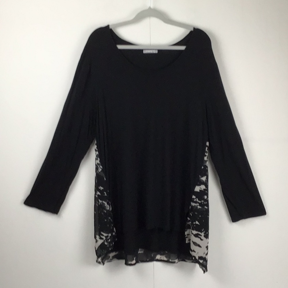 Amanda Blu black and white tunic XXL